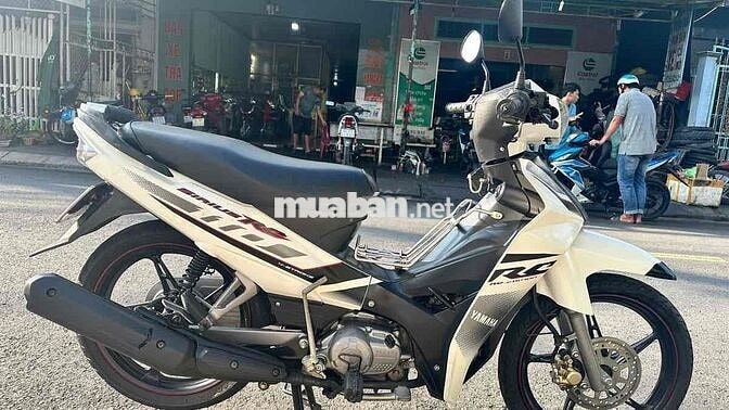 Yamaha Sirius Trắng Vĩnh Long