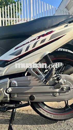 Yamaha Sirius Trắng Vĩnh Long