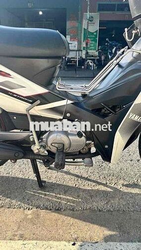 Yamaha Sirius Trắng Vĩnh Long
