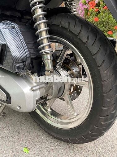 Honda SH 125i CBS 2025 bs Sài Gòn chính chủ