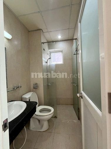 Cần bán gấp căn hộ Tara số 1A đường  Tạ Quang Bửu p6 Q8 🌷 DT 68m2, 2p