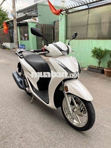 Honda SH 125i CBS 2025 bs Sài Gòn chính chủ