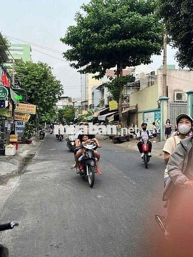 Mặt Tiền KD 4x9m (Gác Lửng) Vị Trí Sầm Uất. Phan Thị Hành. Tân Phú