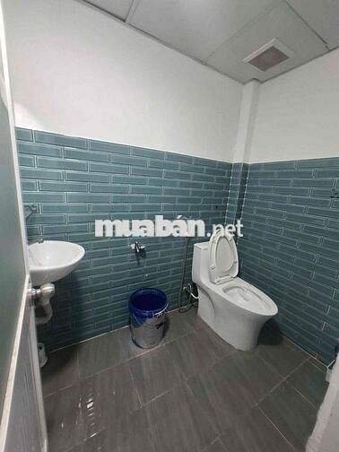 Mặt Tiền KD 4x9m (Gác Lửng) Vị Trí Sầm Uất. Phan Thị Hành. Tân Phú