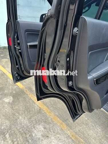 Ford Everest 2019 full 2 cầu Đen