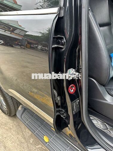 Ford Everest 2019 full 2 cầu Đen