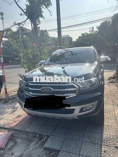 Ford Everest 2019 full 2 cầu Đen