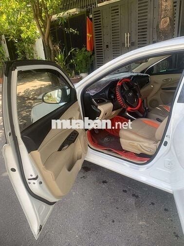 Toyota Vios 2018 số sàn màu Trắng 16 vạn km