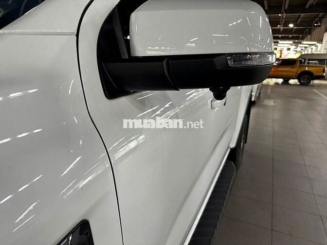 Ford Ranger XLS AT 2023 1 cầu Tự động Trắng