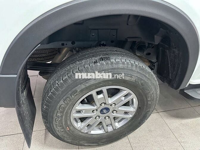 Ford Ranger XLS AT 2023 1 cầu Tự động Trắng