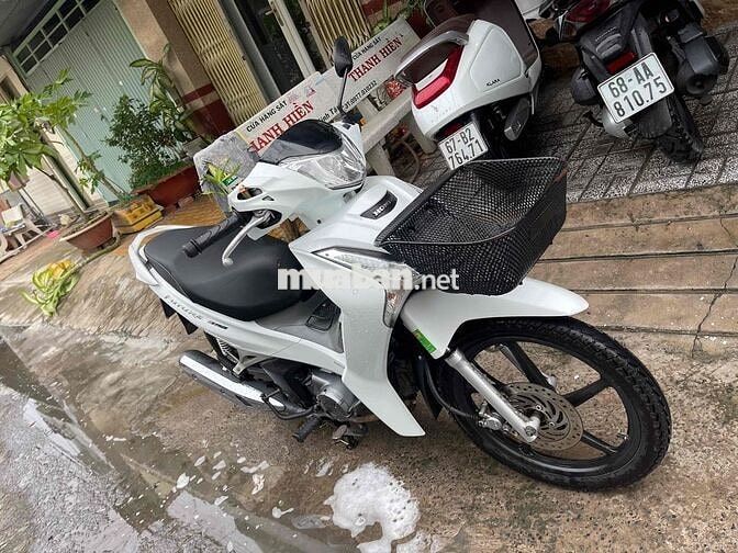Honda Future 2020 Trắng, máy zin . màu trắng đẹp