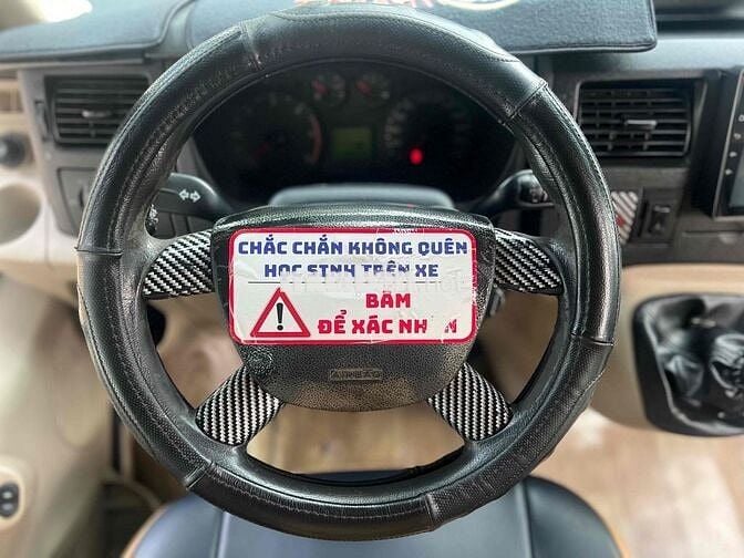 Ford Transit 16 chỗ Bạc