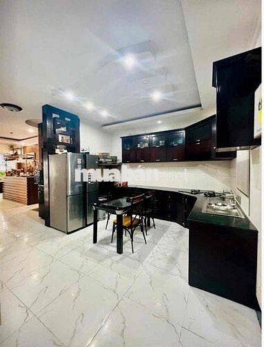 CHO THUÊ NHÀ 3 LẦU FULL NỘI THẤT , CÓ SẴN QUÁN CF KHU DÂN CƯ NAM LONG