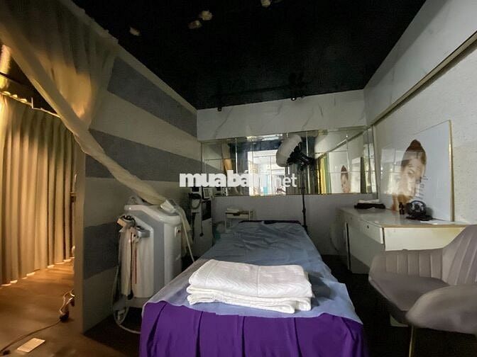 CHO THUÊ NHÀ NGUYÊN CĂN, DIỆN TÍCH SỬ DỤNG HƠN 100M2 MẶT TIỀN QUẬN 3 