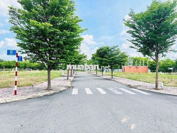 BÁN ĐẤT ĐẸP KCN THỚI HÒA-BẾN CÁT 300m2/800tr HỢP ĐẦU TƯ KINH DIANH SHR