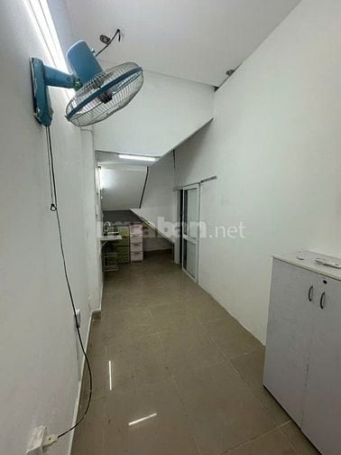 Cho thuê phòng tầng trệt, 42/48C Hoàng Hoa Thám, phường 7, Bình Thạnh