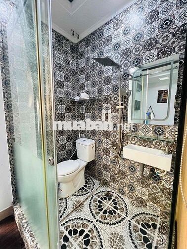 CHO THUÊ NHÀ 3 LẦU FULL NỘI THẤT , CÓ SẴN QUÁN CF KHU DÂN CƯ NAM LONG