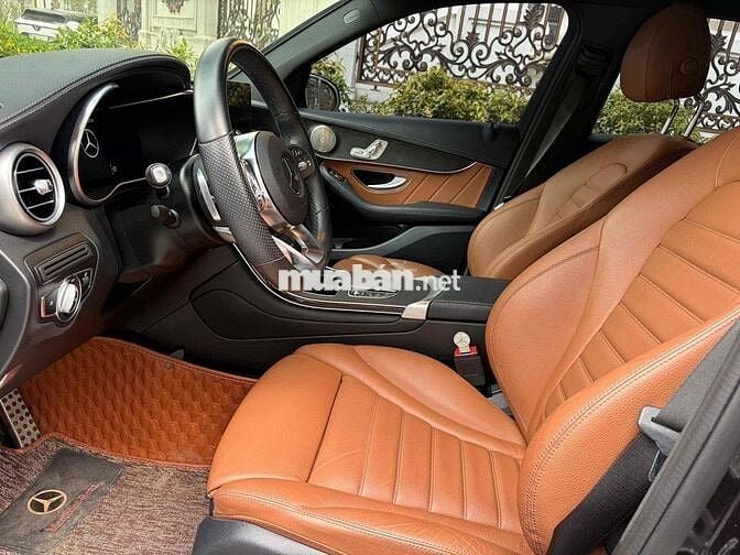 Toyot Hà Đông bán GLC300 2022 mới chạy 33216 km