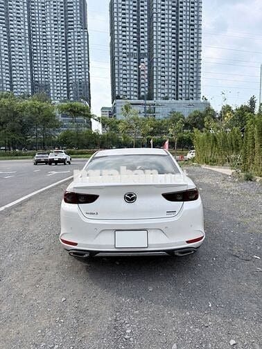 Chính chủ Mazda 3 Luxury 1.5L 2024 Trắng 5.700km