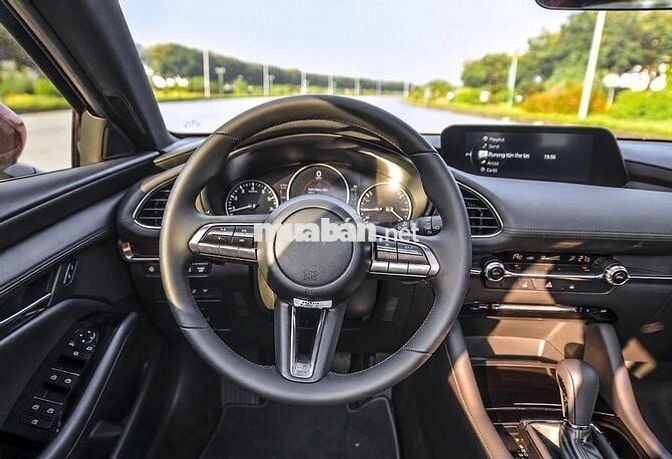 Chính chủ Mazda 3 Luxury 1.5L 2024 Trắng 5.700km