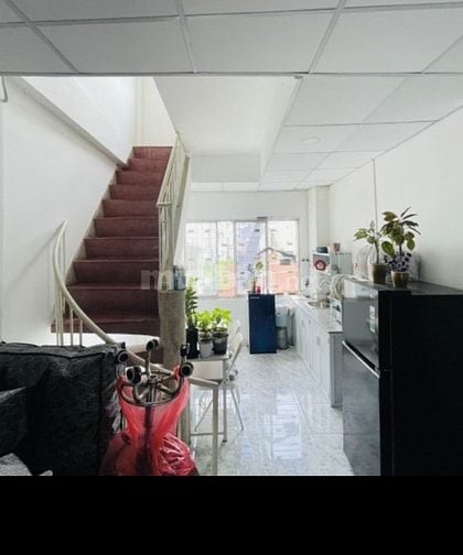 Bán nhà mặt tiền Nguyễn Trãi P2 Q5 giá cực kỳ rẻ 15,8 tỷ giảm 5 tỷ.