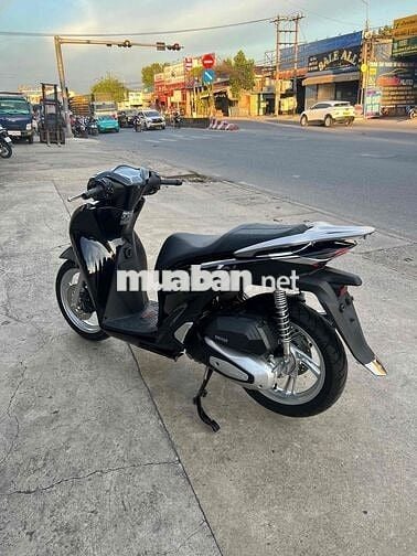 Honda SH 125 2024 Đen 1.900km bán trả góp