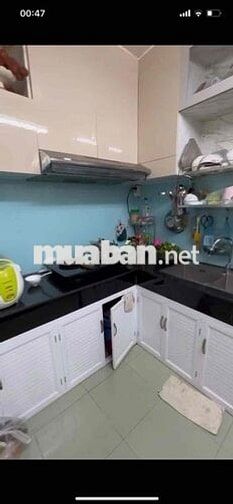 cho thuê căn chung cư  lô B mặt tiền đường