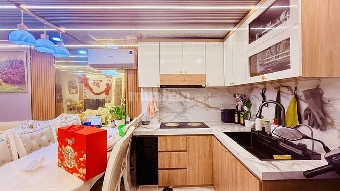 BÁN NHÀ ÂU CƠ THÔNG NI SƯ HUỲNH LIÊN