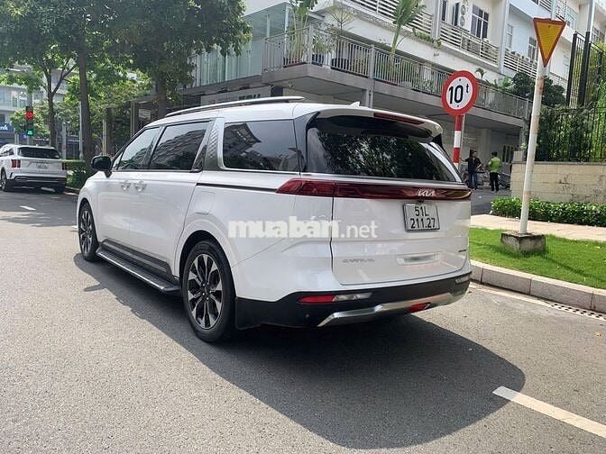 Kia Carnival Signature 2021 106.000 km Trắng