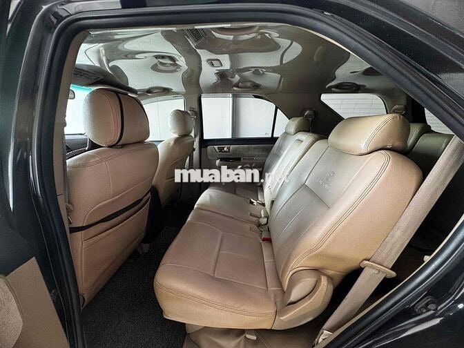 Fortuner 7 chỗ số sàn máy dầu 2016 xe gia đình