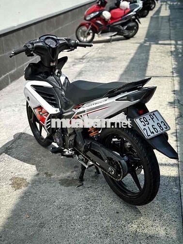 Yamaha Exciter 135 5 số Trắng Đen Đỏ