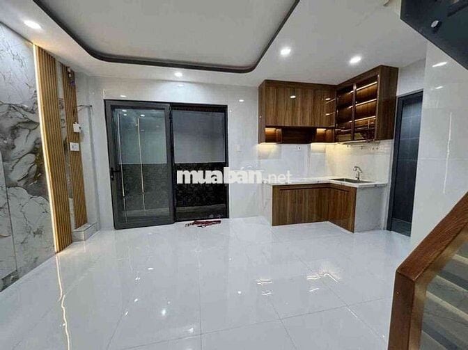🕵️CHỈ 3,95TỶ CÓ NHÀ MỚI LẠC LONG QUÂN,Q11,3TẦNG,CẠNH TỔ ĐÌNH GIÁC VIÊN 