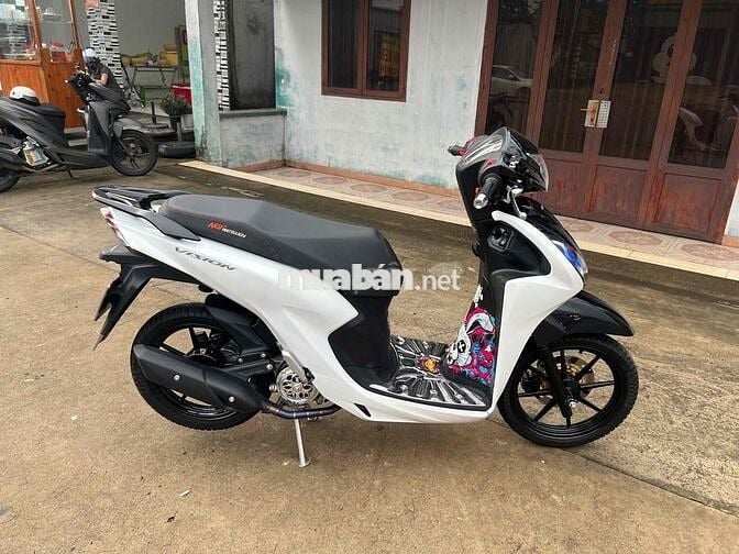 Honda Vision 2023 Trắng 8715 km bán trả góp
