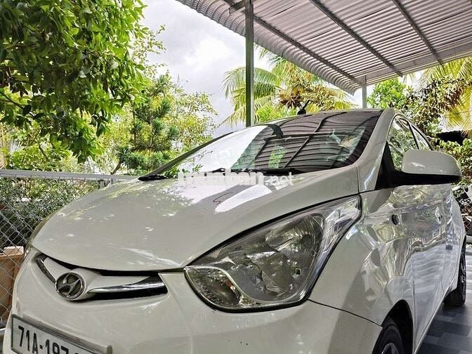 Hyundai Eon 2012 Trắng