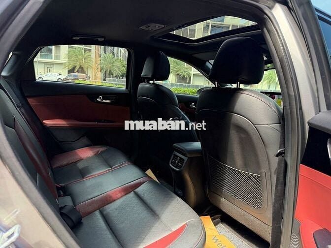 Kia K3 1.6T Premium 2022 form mới mà chỉ 489tr