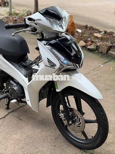 Honda Future 2024 Trắng đen 8.000 km