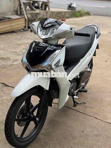 Honda Future 2024 Trắng đen 8.000 km