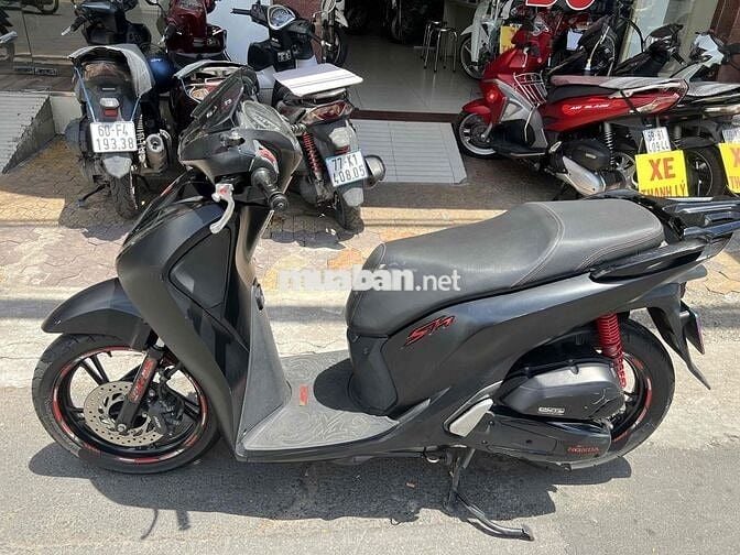 Honda SH 125 Smartkey 2017 Odo 35k Bstp Zin Êm