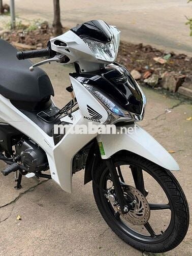 Honda Future 2024 Trắng đen 8.000 km