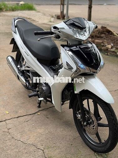 Honda Future 2024 Trắng đen 8.000 km