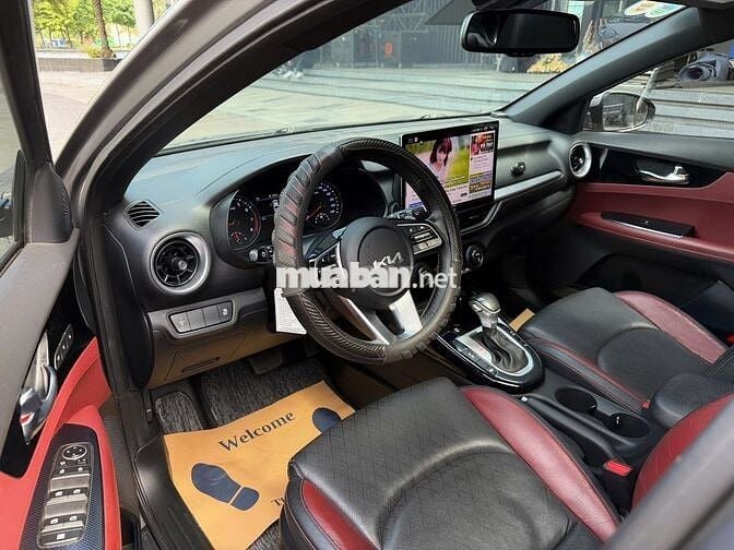 Kia K3 1.6T Premium 2022 form mới mà chỉ 489tr