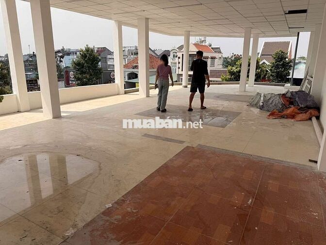 📢 CHO THUÊ/SHARE MẶT BẰNG LẦU 2 – TRUNG TÂM HÓC MÔN