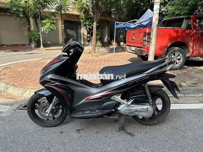 Honda Air Blade Thể thao Đen Tiết kiệm xăng