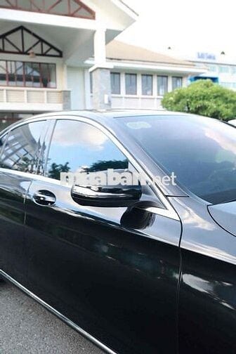 Mercedes C200 2***0 km Đen