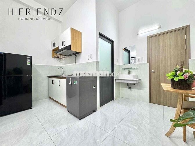 CHO THUÊ CHDV 2PN 1WC THANG MÁY, TIỆN NGHI GẦN CẦU NGUYỄN VĂN CỪ