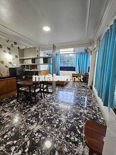 Studio siêu rộng + thang máy + đối diện cv LÊ Văn Tám + cửa sổ siêu to