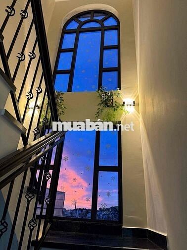 bán căn vila mới xây sổ rieng xây dung hoàn công giá re đalat trung ta