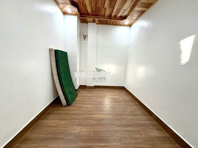Cho Thuê Nhà Kinh Doanh 1 Trệt 4 Lầu Đường Lữ Gia – 15 Tr/Tháng