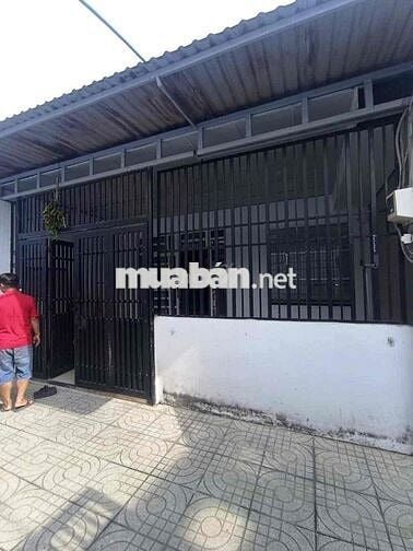 cần bán nhà 2 mặt tiền hẻm thông 6.34x17 được sử dụng