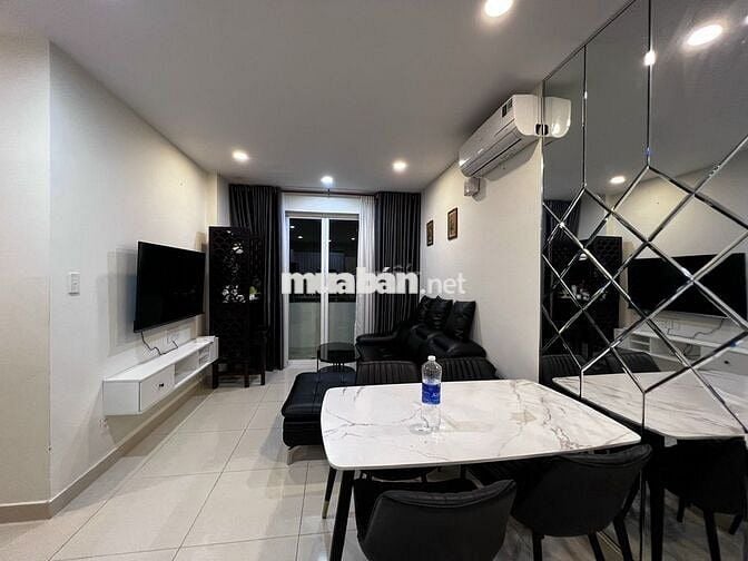 Cho thuê phòng master 18m2 giá 3tr5 full nội thất chung cư Dream Home